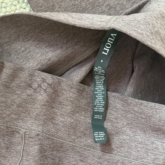 Vuori Women’s Mid Rise Elevation Slim Bootcut in Hazel Heather - Picture 7 of 14